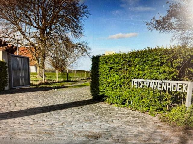 Schravenhoek Met Indoorzwembad En Sauna Вёрне Экстерьер фото