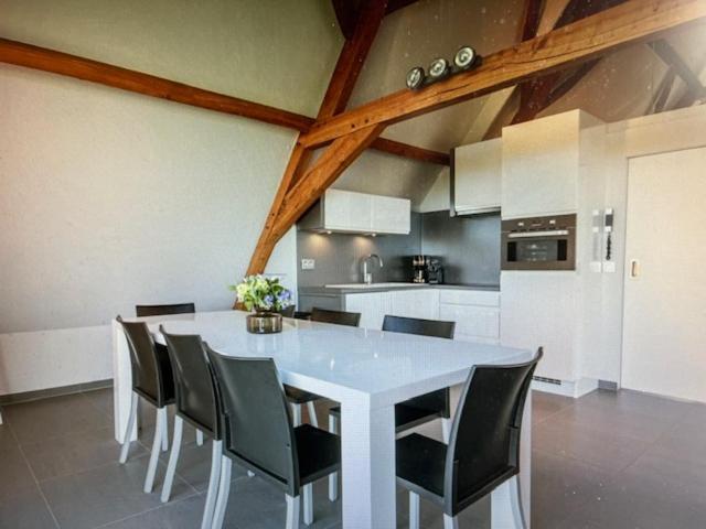 Schravenhoek Met Indoorzwembad En Sauna Вёрне Экстерьер фото